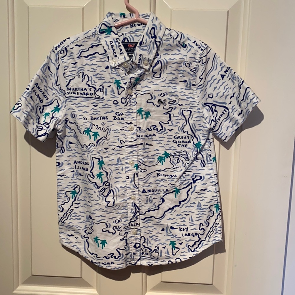 NWOT Vineyard Vines Islander shirt